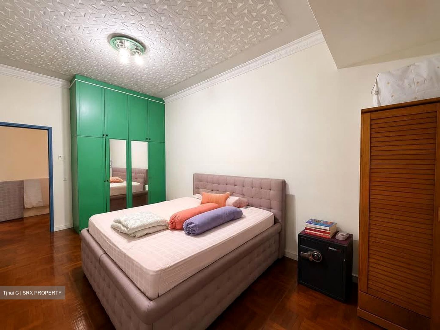 Serangoon Garden Estate (D19), Terrace #568120411